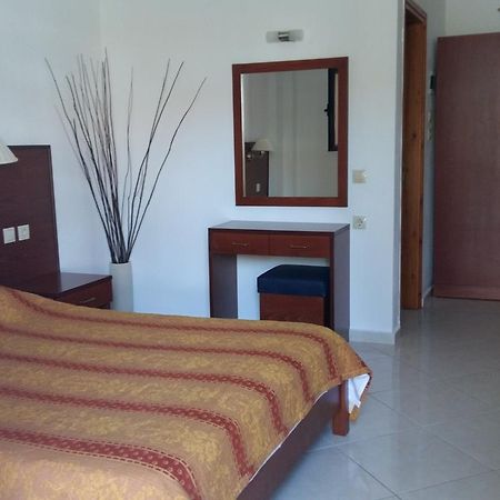 Aparthotel House Petridis Metamorfosi  Esterno foto