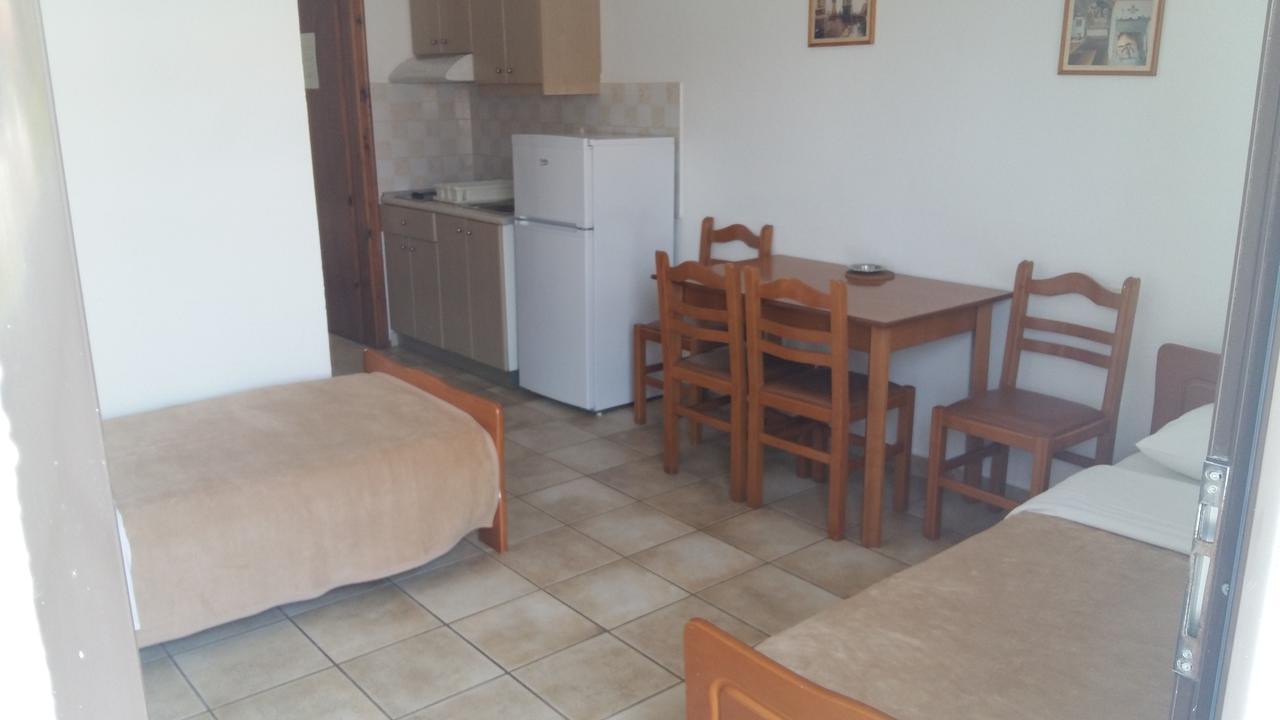 Aparthotel House Petridis Metamorfosi  Esterno foto